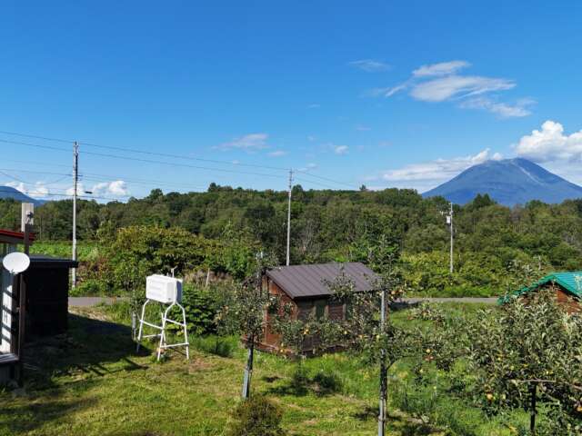Red cottage 5