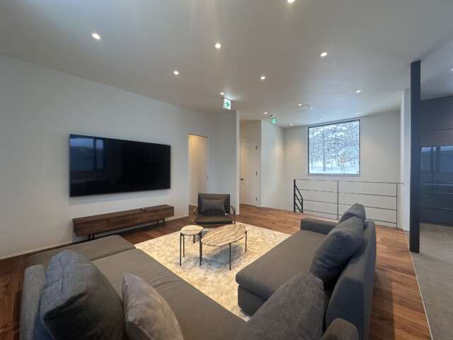 NLP House 4