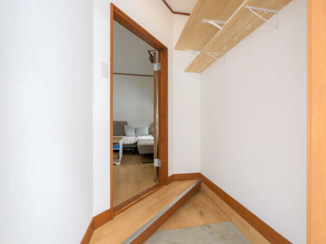 Genki Cabins 58 shoot 1